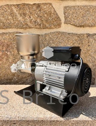 Molino Triturador Maíz Seco y Húmedo Arepas Eléctrico 1,5 Hp - 00807 - GARHE