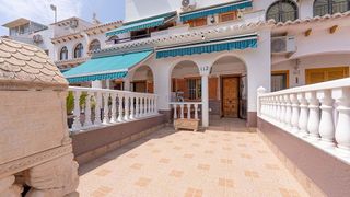 Casa en venta en Nueva Torrevieja - Aguas Nuevas en Torrevieja