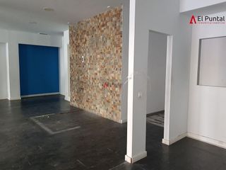 Local comercial en alquiler en Centro - Ayuntamiento en Santander