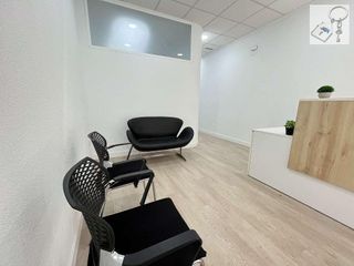 Local comercial en venta en Centro en Torrevieja