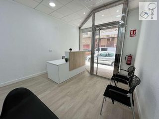Local comercial en venta en Centro en Torrevieja