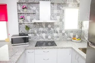 Piso en alquiler en Girón - Las Delicias - Tabacalera en Málaga