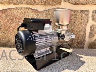 Molino Triturador Maíz Seco y Húmedo Arepas Eléctrico 0,5 Hp - 00805 - GARHE