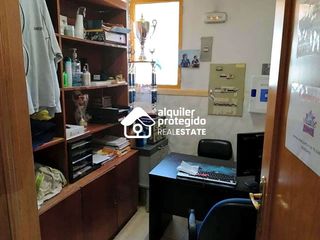 Local comercial en venta en Portazgo en Madrid