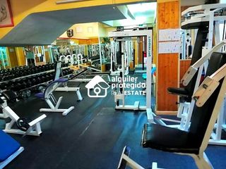 Local comercial en venta en Portazgo en Madrid