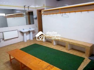 Local comercial en venta en Portazgo en Madrid