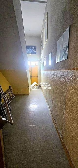 Local comercial en venta en Portazgo en Madrid