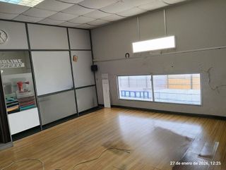 Nave industrial en venta en Nueva Alcalá en Alcalá de Guadaira