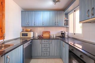 Casa adosada en alquiler en Nueva Andalucía centro en Marbella