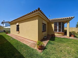 Chalet en venta en Sancti Petri - La Barrosa en Chiclana de la Frontera