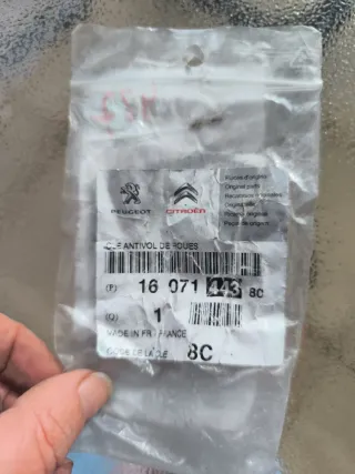 Llave Seguridad  bloqueo Ruedas Peugeot Citroen