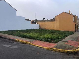 Solar en venta en La Hacienda - Nueva Andalucía en Dos Hermanas