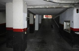 Garaje en venta en Sant Antoni en Barcelona