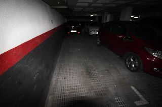 Garaje en venta en Sant Antoni en Barcelona