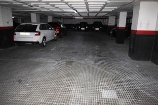 Garaje en venta en Sant Antoni en Barcelona