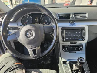 Volkswagen Passat CC 2011
