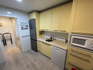 Piso en alquiler en Parque Alcosa - Jardines del Edén en Sevilla