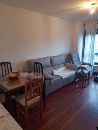 Piso en alquiler en La Seca - Los Salgueriños en Pontevedra