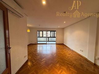 Piso en alquiler en Campanar en Valencia