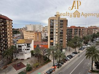 Piso en alquiler en Campanar en Valencia