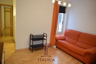 Piso en alquiler en San Julián en Sevilla