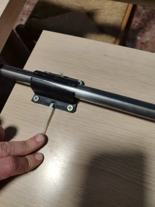 Mesa de comedor de madera maciza