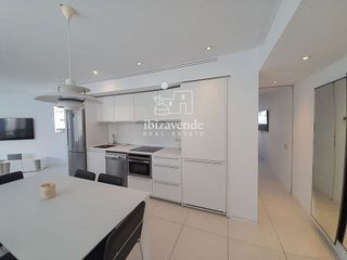 Piso en venta en Marina Botafoc - Platja de Talamanca en Ibiza/Eivissa