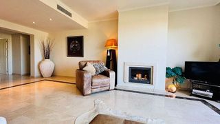 Ático en venta en Benahavís