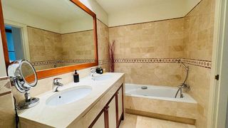 Ático en venta en Benahavís