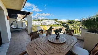 Ático en venta en Benahavís