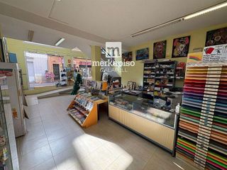 Local comercial en venta en Calafell Platja en Calafell