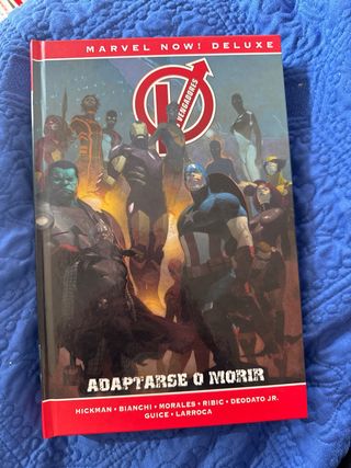Marvel now! deluxe los vengadores de j. hickman...