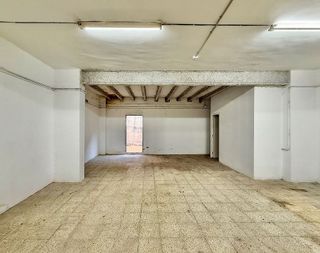 Local comercial en venta en El Castell-Poble Vell en Castelldefels