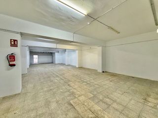 Local comercial en venta en El Castell-Poble Vell en Castelldefels