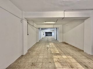 Local comercial en venta en El Castell-Poble Vell en Castelldefels