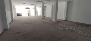 Local comercial en alquiler en Nervión en Sevilla