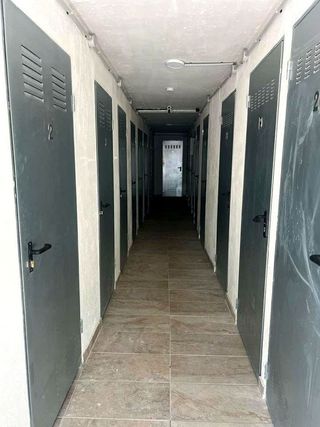 Local comercial en venta en San Francisco Javier en Granada