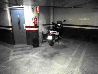 Garaje en venta en Sant Antoni en Barcelona