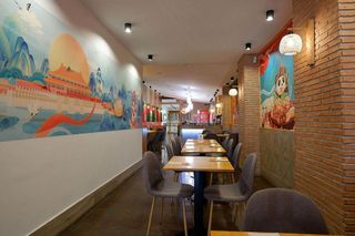 Local comercial en alquiler en El Pla del Remei en Valencia