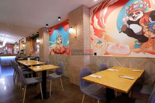 Local comercial en alquiler en El Pla del Remei en Valencia