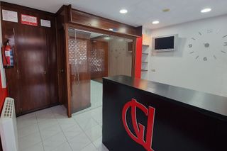 Local comercial en venta en Numancia - San Fernando en Santander