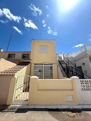 Dúplex en venta en La Siesta - El Salado - Torreta en Torrevieja