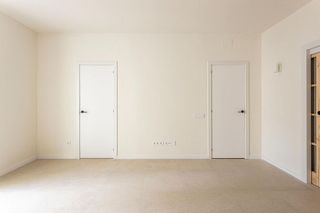 Piso en alquiler en Gavarra en Cornellà de Llobregat