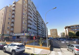 Garaje en alquiler en Las Huertas - San Pablo en Sevilla
