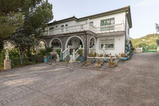 Chalet en venta en Alfacar