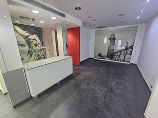 Local comercial en alquiler en Centro en Castellón de la Plana