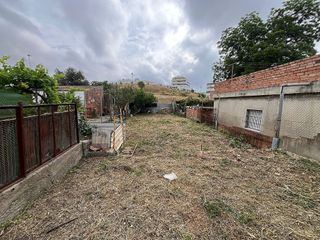 Terreno en venta en La Granja-La Colina-Los Pastores en Algeciras