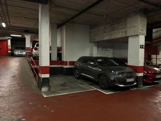 Garaje en alquiler en La Sagrada Família en Barcelona