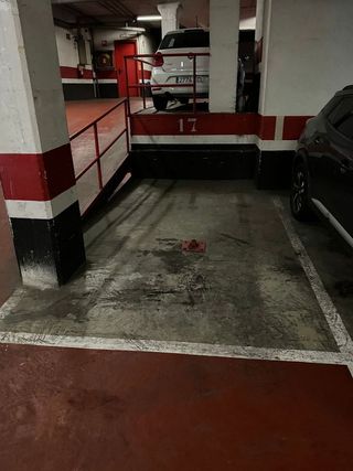 Garaje en alquiler en La Sagrada Família en Barcelona