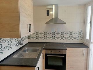 Piso en alquiler en Cruz Roja en Sevilla